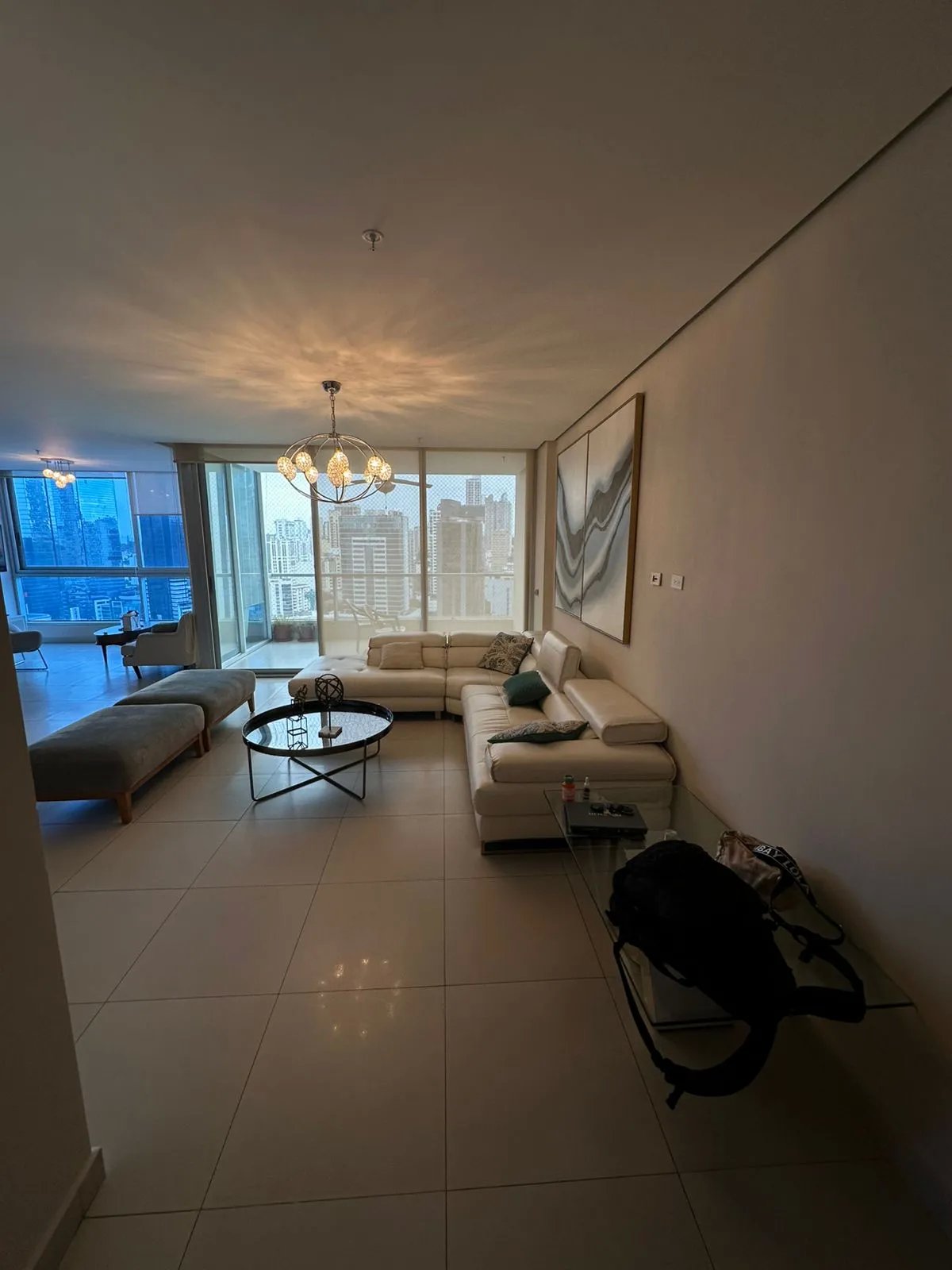 Alquilo Apartamento Amoblado en Marbella