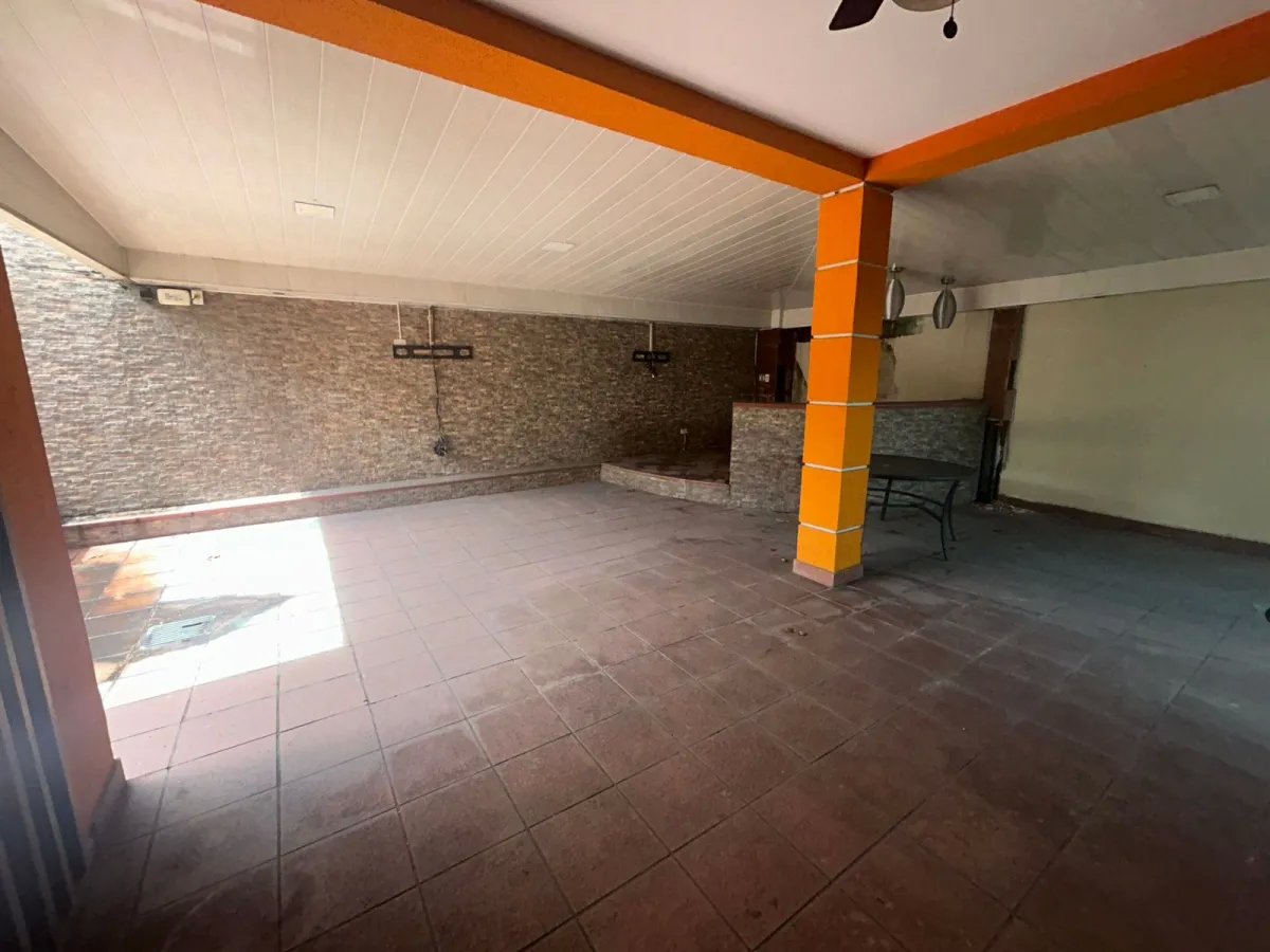 Venta de casa en Dorado Village Condado Del Rey