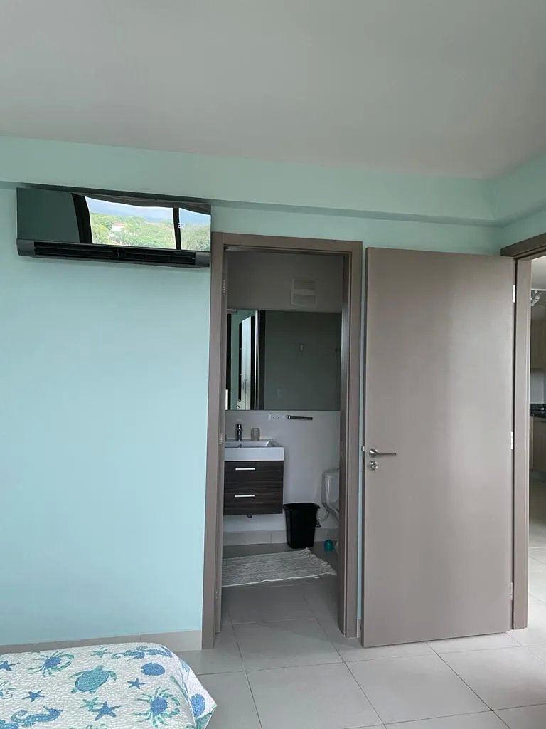 SE VENDE HERMOSO APARTAMENTO EN P.H. GALEONES
