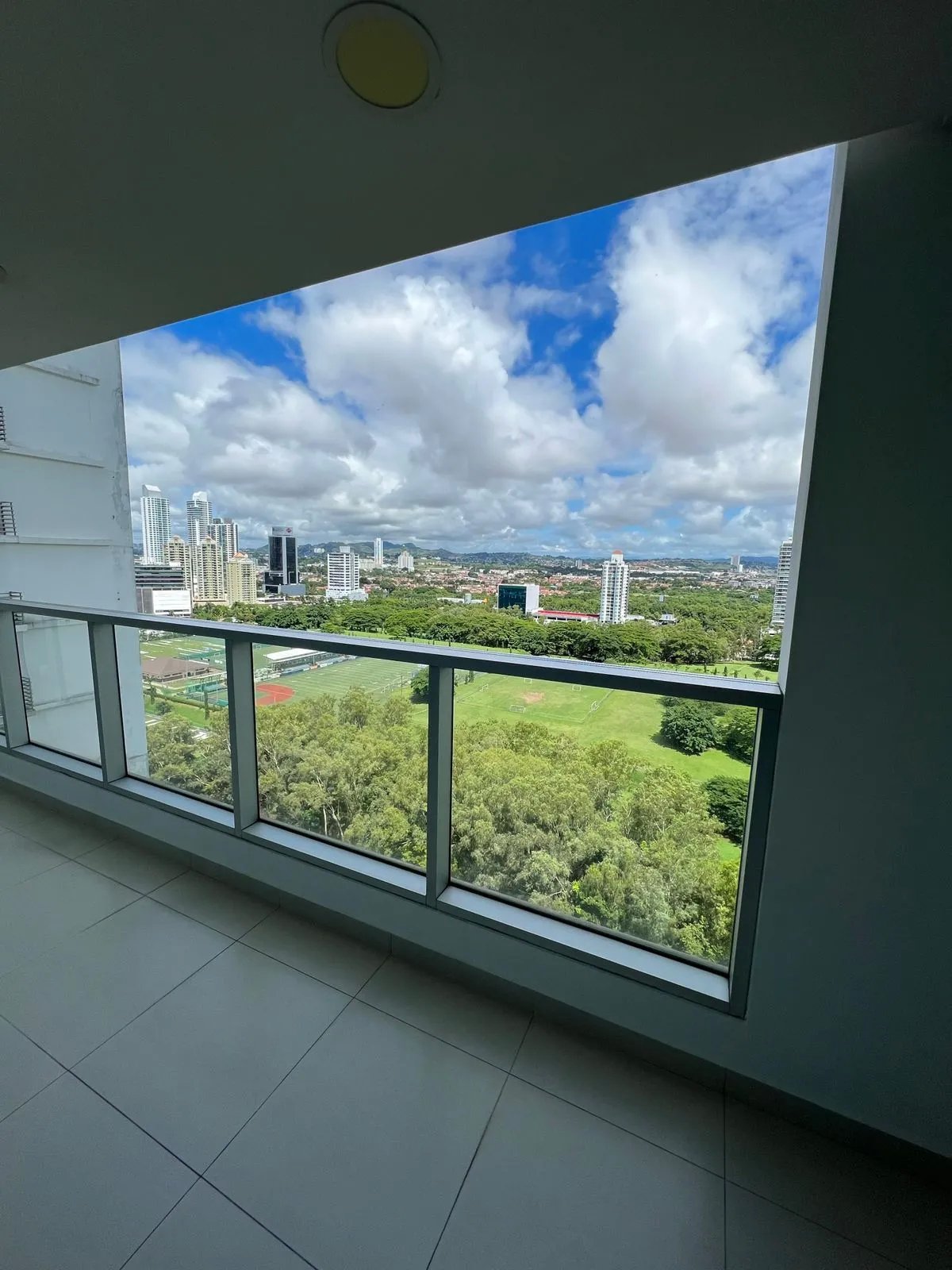 Apartment For Rent in PH PARKSIDE - COSTA DEL ESTE