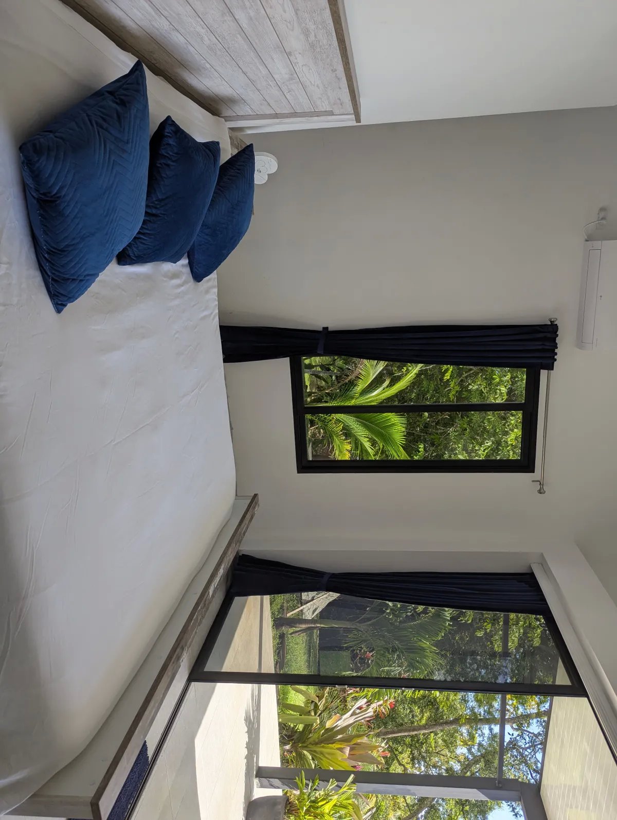 Vacation Home For Sale in Lago Bay, Lagartero, Hicaco, Sona, Veraguas