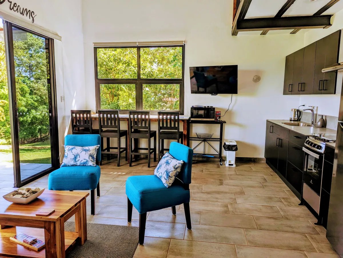 Vacation Home For Sale in Lago Bay, Lagartero, Hicaco, Sona, Veraguas