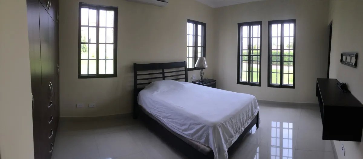 VENDO CASA TOTALMENTE AMOBLADA Y EQUIPADA  HACIENDA PACÍFICA, SAN CARLOS