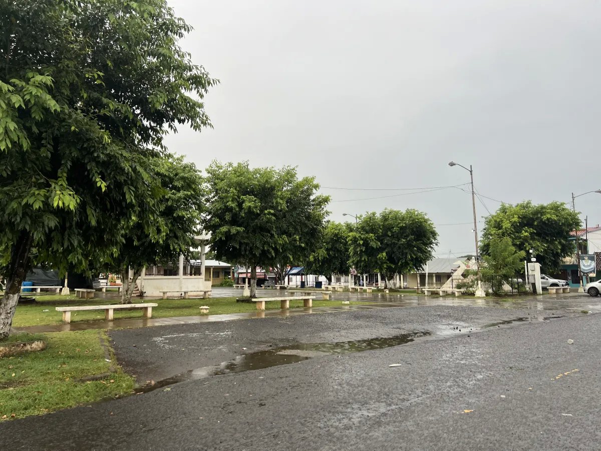 Se vende casa en Santo Domingo, Los Santos