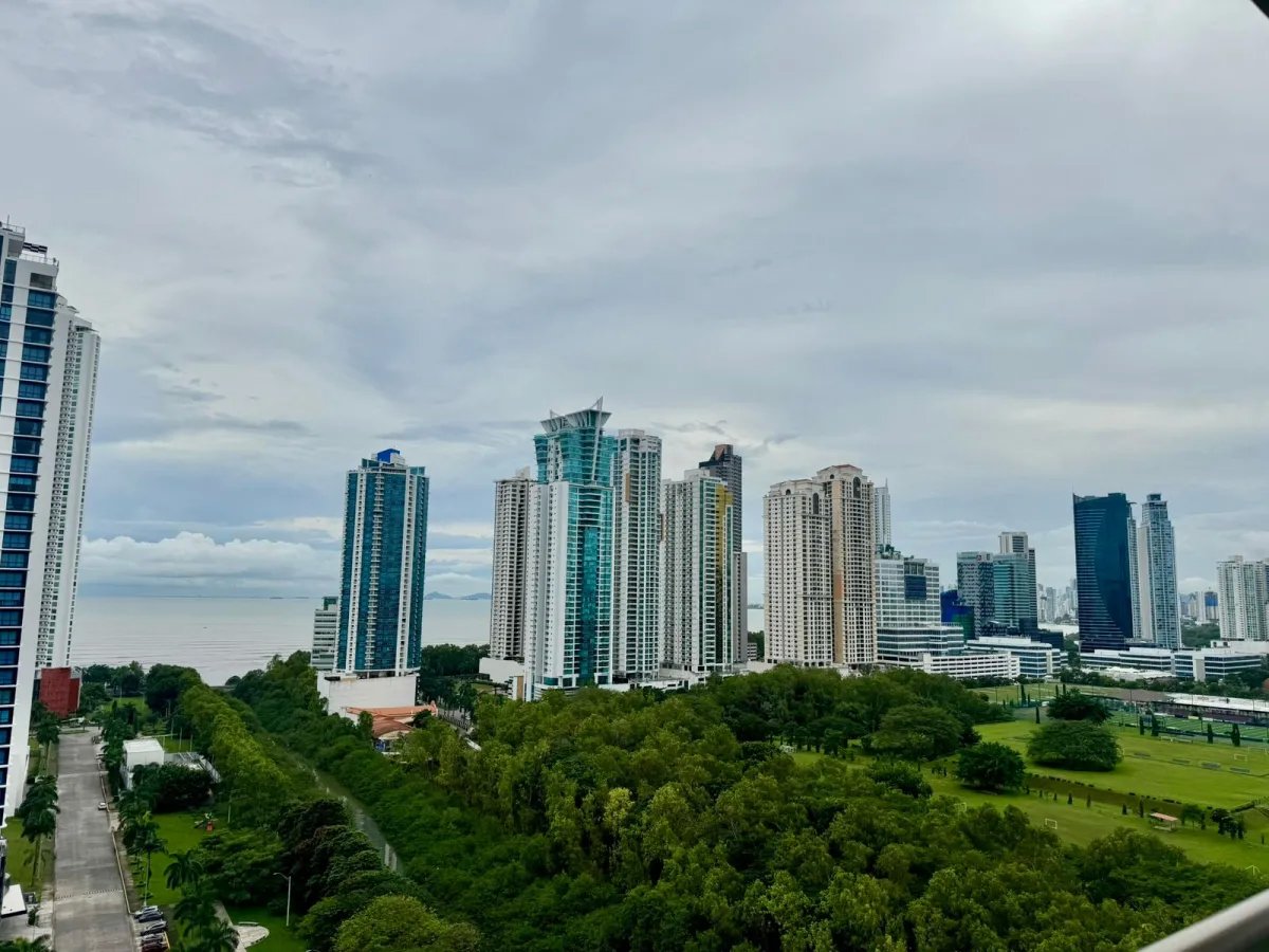 Venta de Apartamento en Costa del Este  PH Park Lane