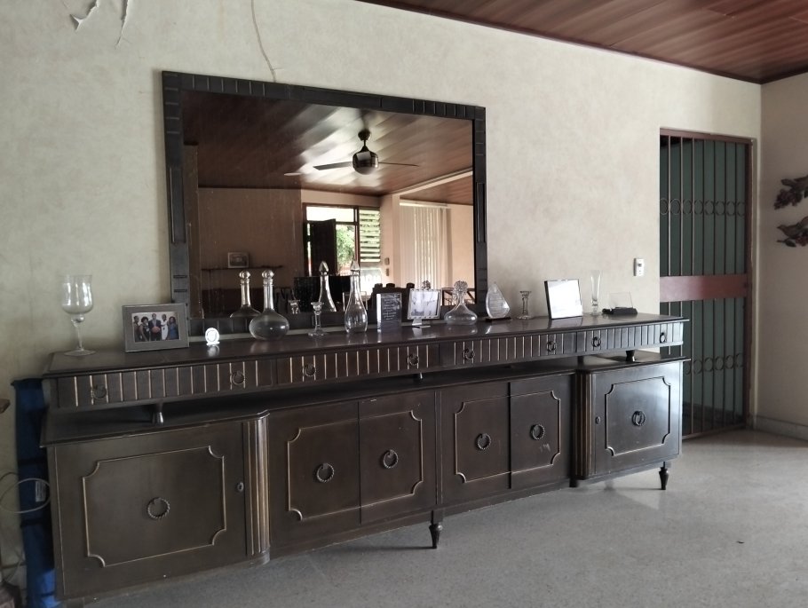 Alquiler de Casa y Lote Juntos para Uso Comercial  San Francisco/House and Lot Package for Commercial Rent  San Francisco