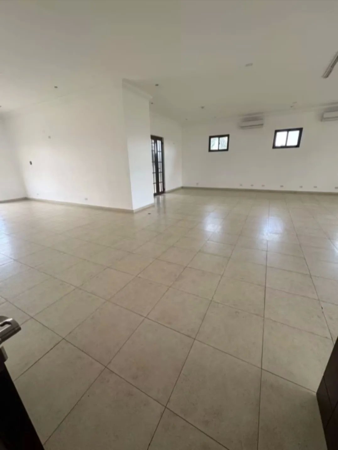 Apartment For Sale in Costa Sur