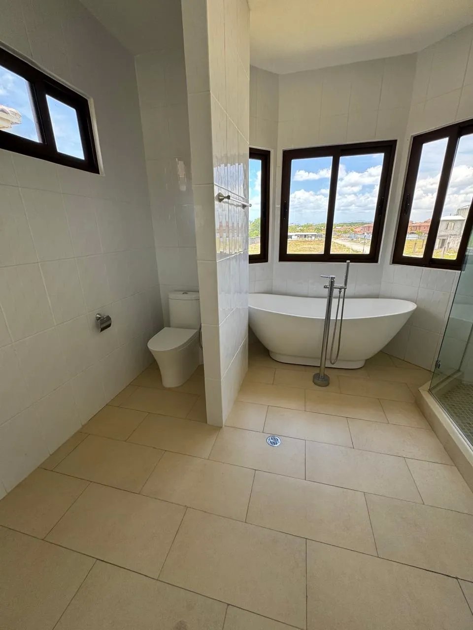 Apartment For Sale in Costa Sur