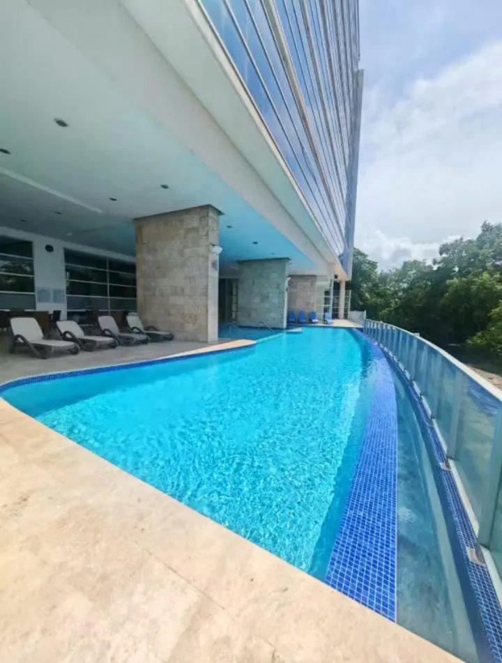Apartment For Sale in Coco del Mar