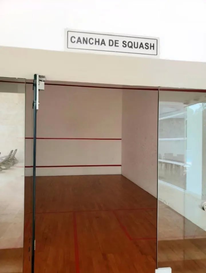 Apartment For Sale in Coco del Mar