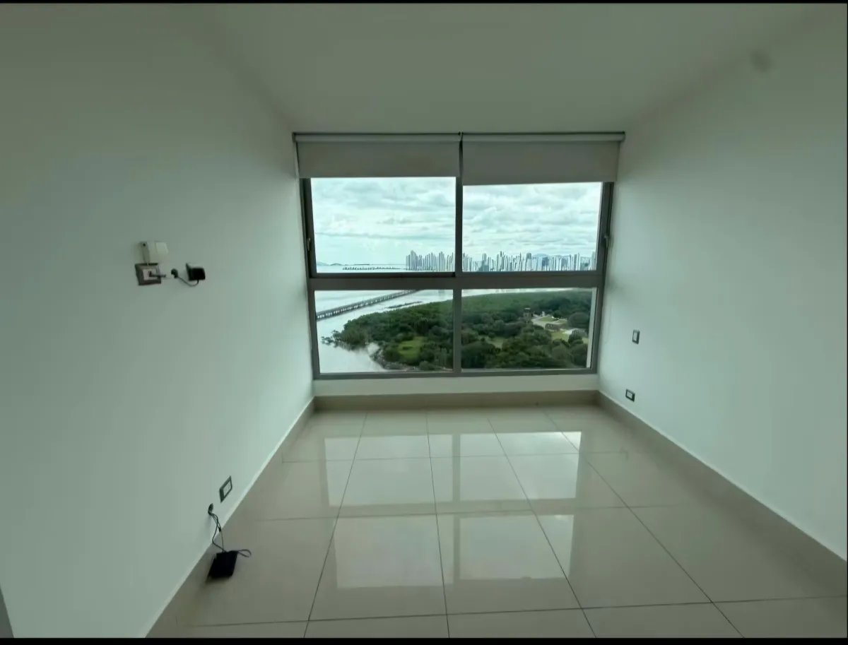 Alquiler de Apartamento Amoblado en Costa del Este, Juan Díaz