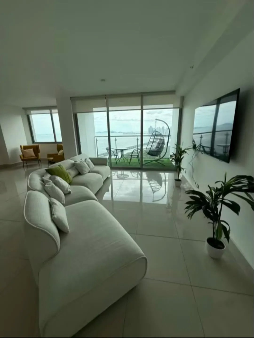 Apartment For Rent in Costa del Este