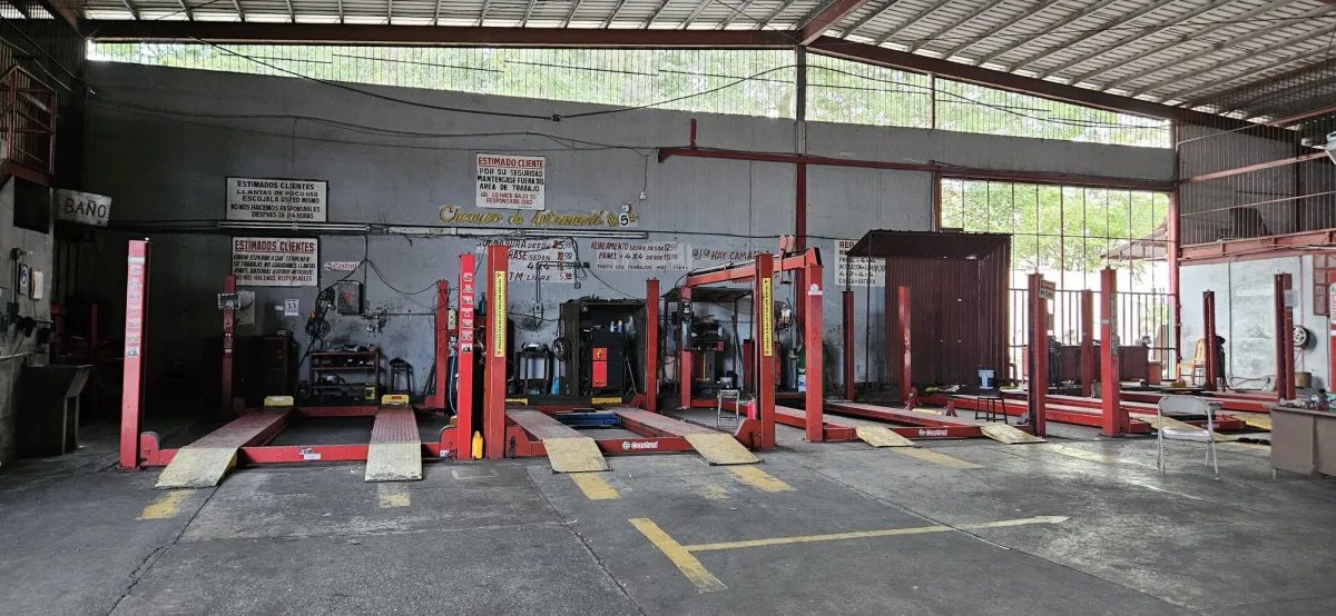 Venta de Galera Comercial ubicada en Santa Ana, Calle Estudiante, Ancó...