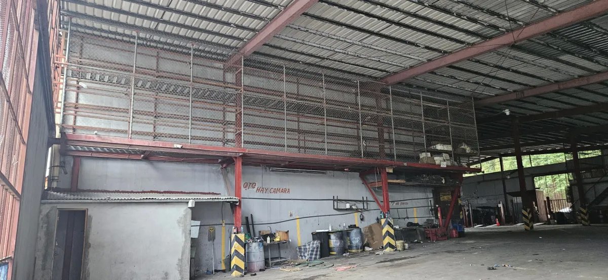 Business For Sale in Santa Ana, Calle Estudiate, Ancón