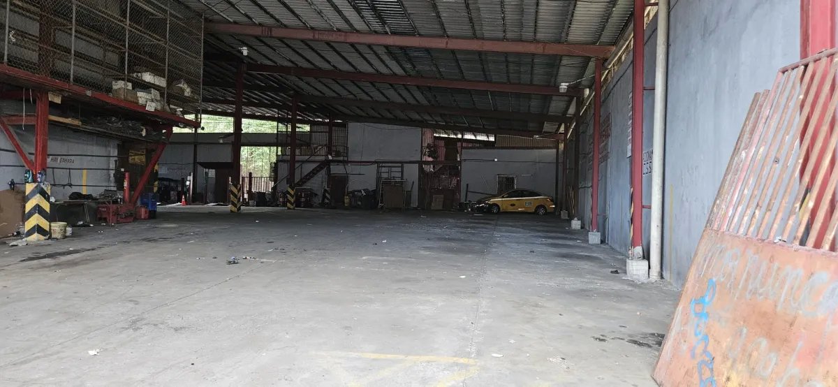 Business For Sale in Santa Ana, Calle Estudiate, Ancón