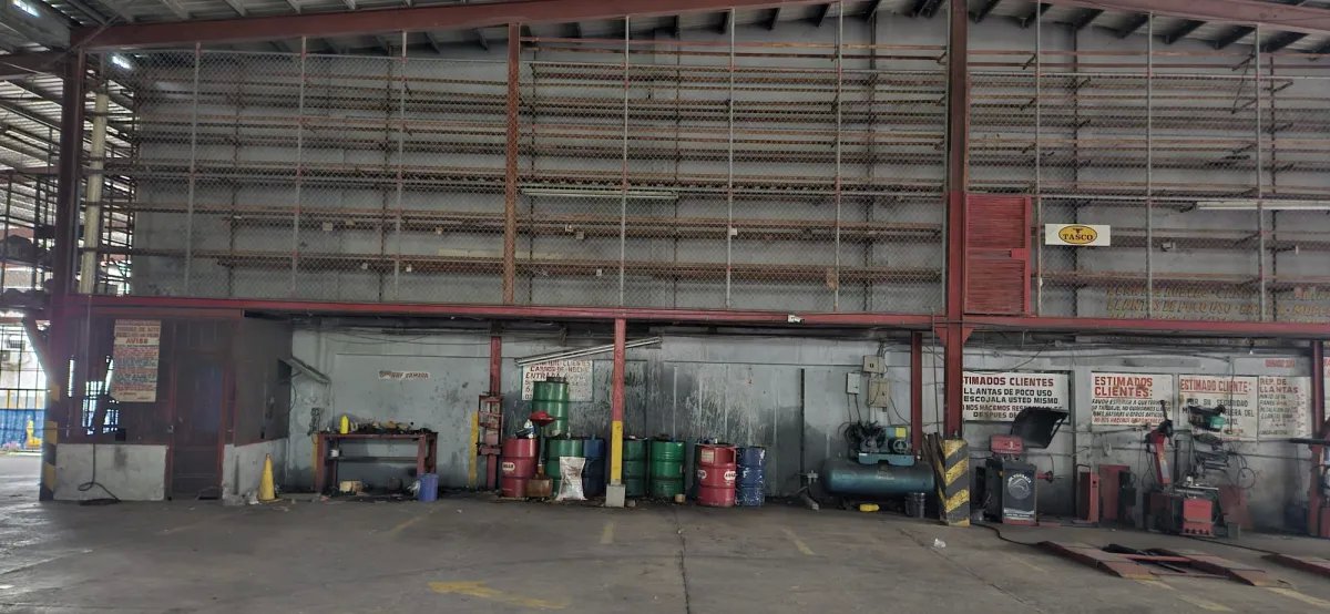 Business For Sale in Santa Ana, Calle Estudiate, Ancón