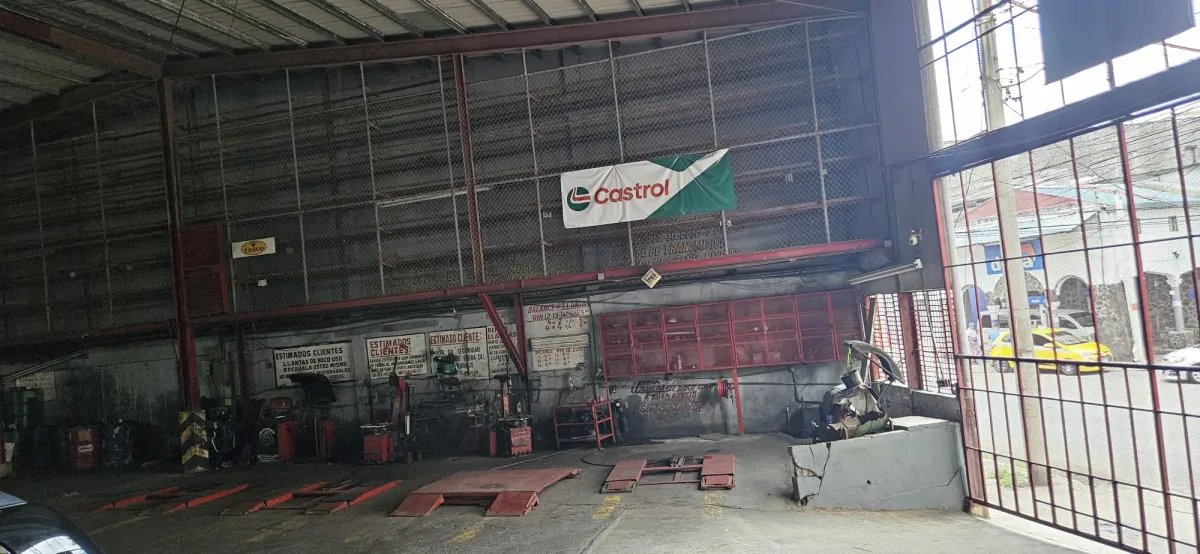 Business For Sale in Santa Ana, Calle Estudiate, Ancón