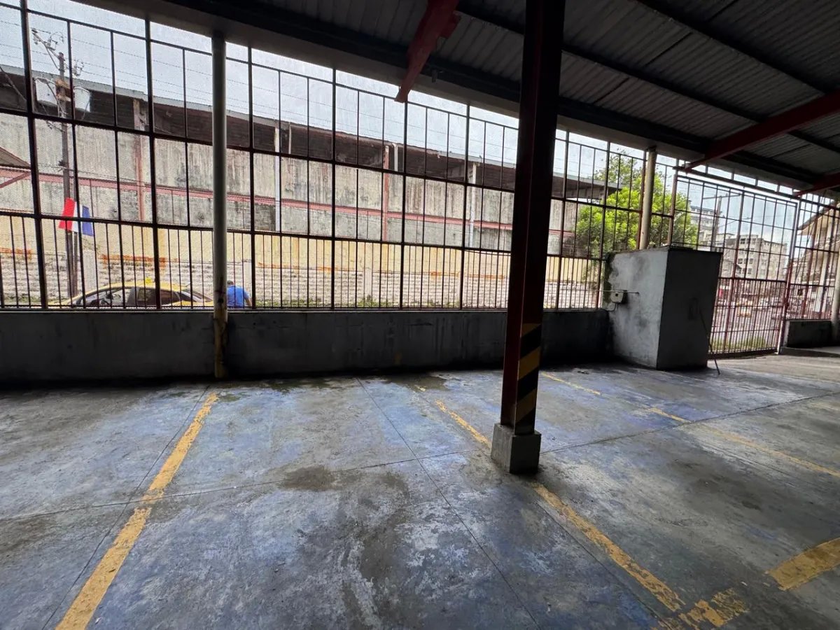 Venta de Galera Comercial ubicada en Santa Ana, Calle Estudiante, Ancón.