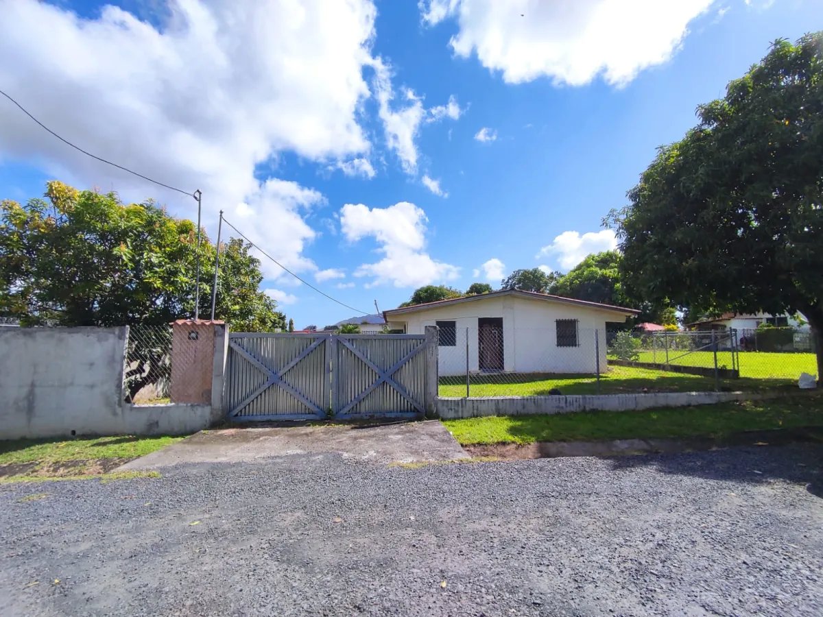 Vacation Home For Sale in Avenida La Paz