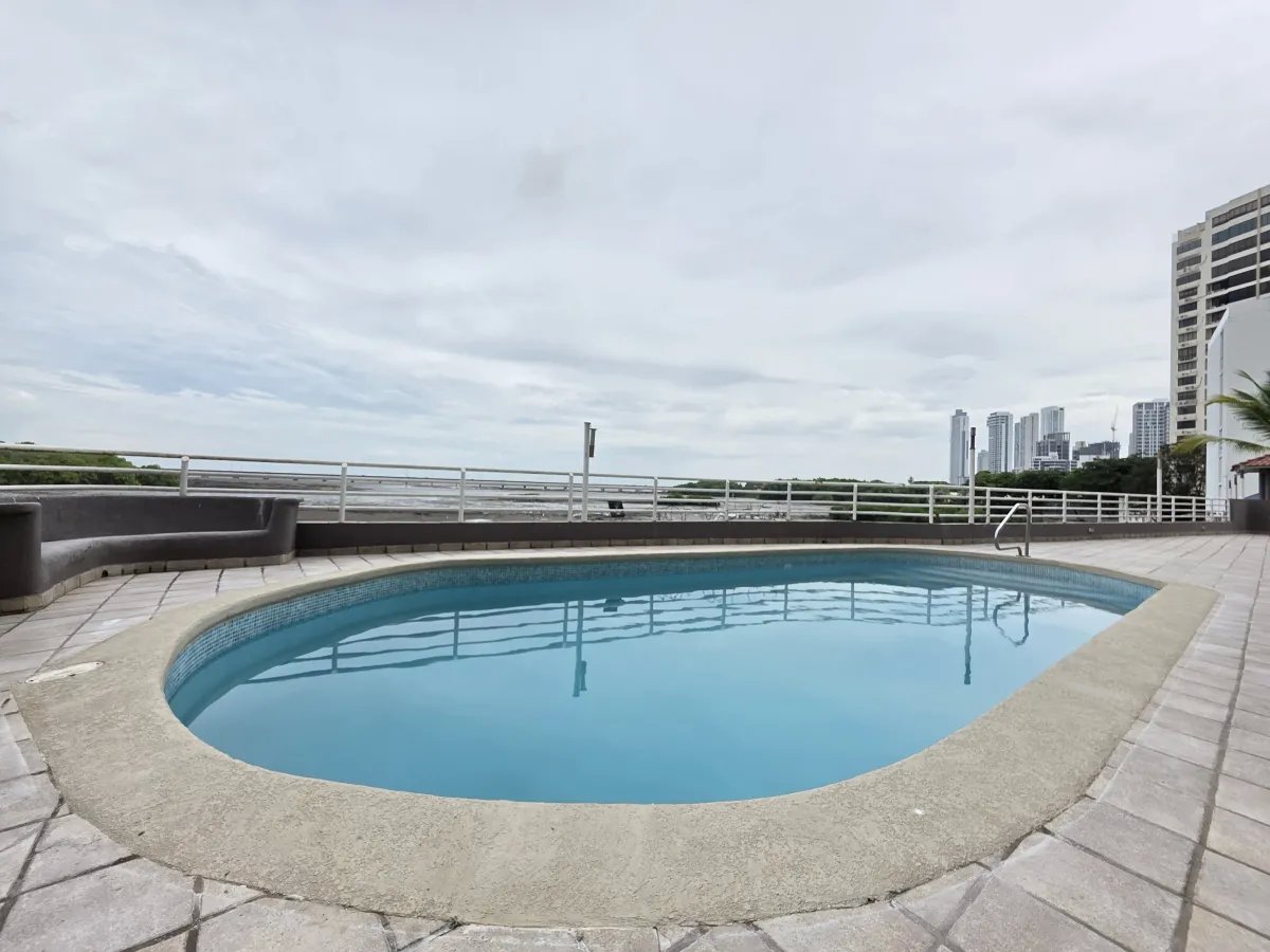 Apartment For Rent in COCO DEL MAR