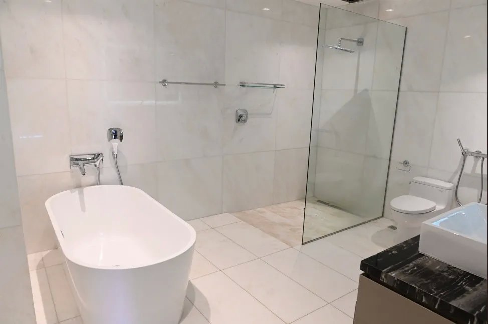Apartment For Sale in Punta Pacifica