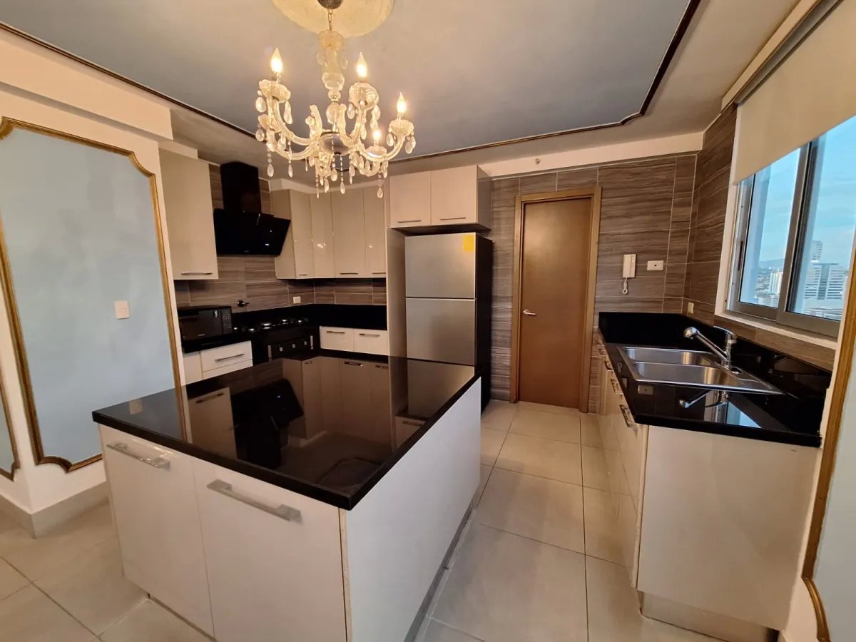Exclusivo y Moderno Apartamento en Alquiler -  Obarrio/Exclusive & Mod...