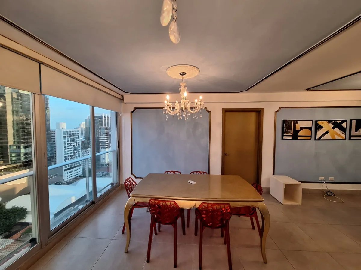 Apartment For Rent in Calle Abel Bravo