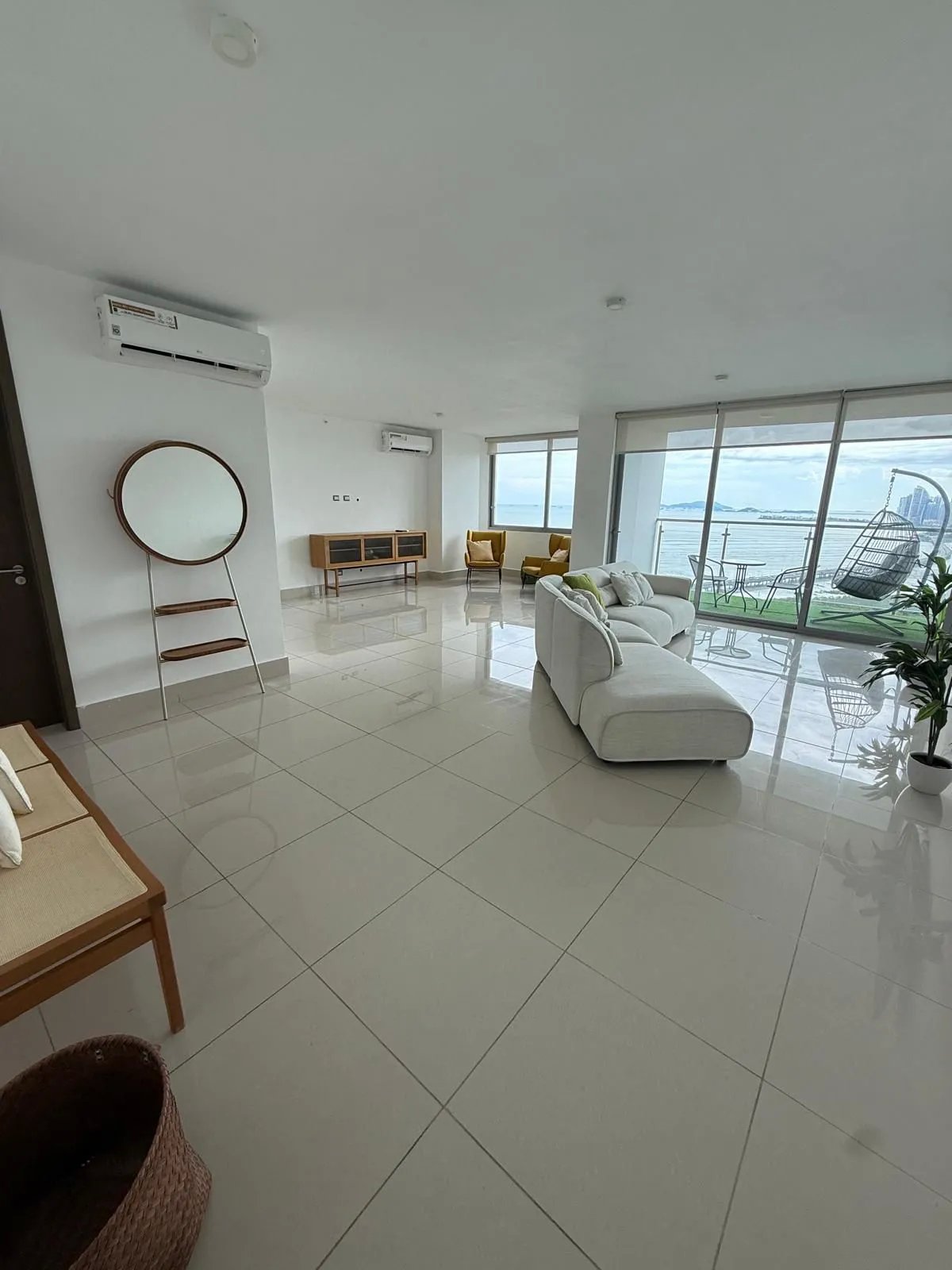 Alquiler de apartamento en PH. Bali, Costa del Este