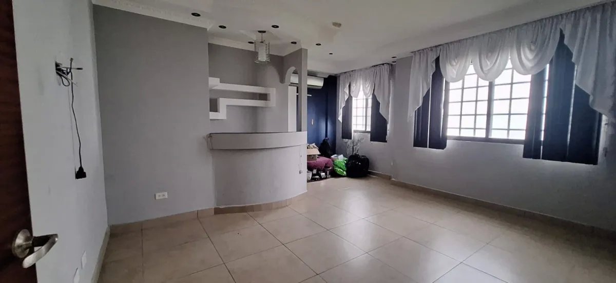 Single Family Detached For Sale in Brisas del Golf