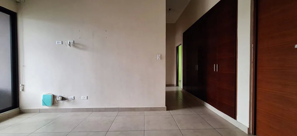 Single Family Detached For Sale in Brisas del Golf
