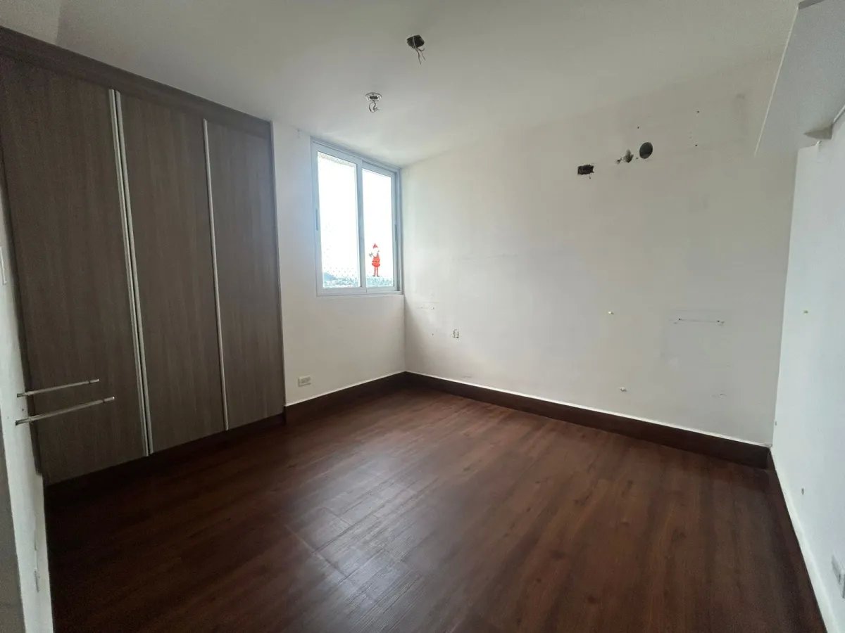 Venta de apartamento en PH Parques del Carmen  El Carmen, Bella Vista