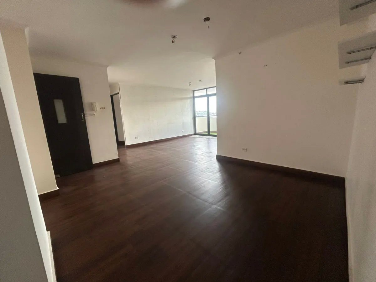 Venta de apartamento en PH Parques del Carmen  El Carmen, Bella Vista