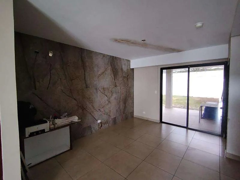 Venta de Casa en PH Mont Blanc  Brisas del Golf