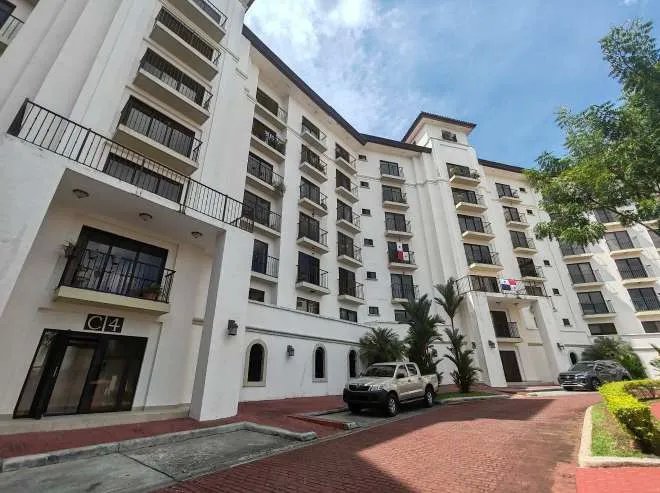 Venta de Apartamento en PH Embassy Village, Ancón