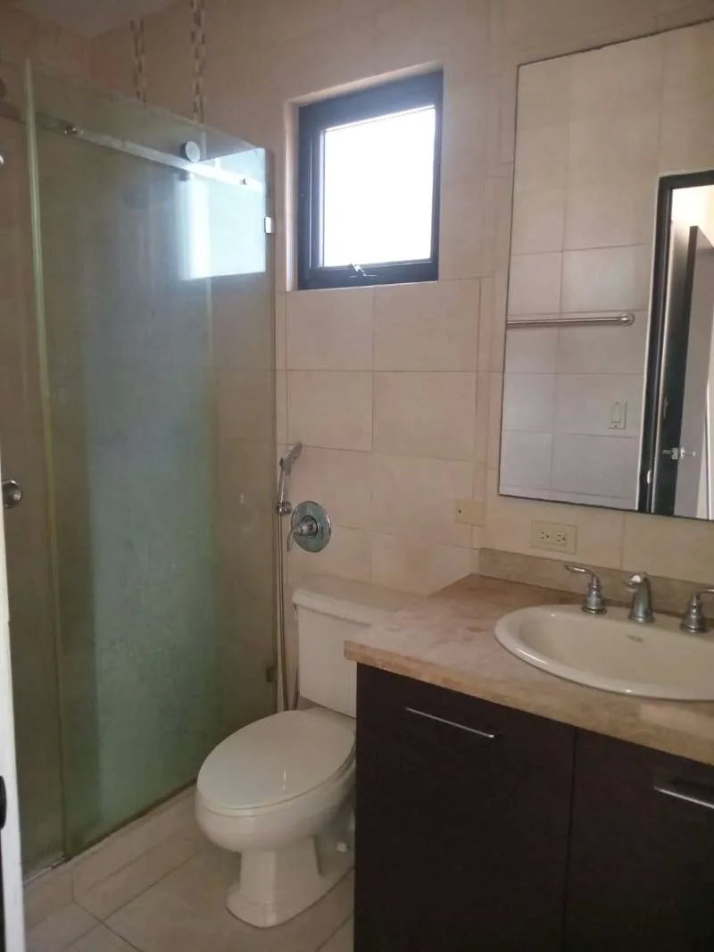 Apartment For Sale in CLAYTON