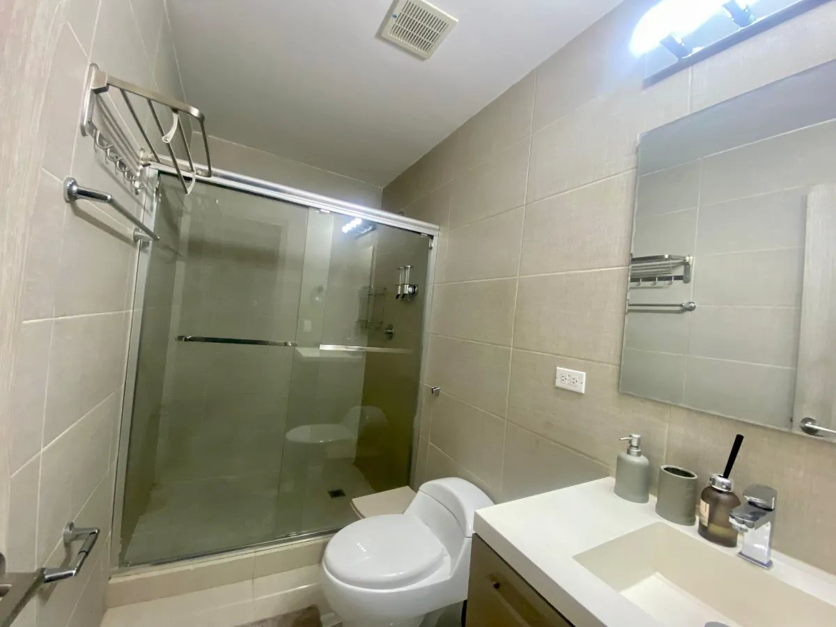 Alquiler de Apartamento Amoblado en Bella Vista, Panamá
