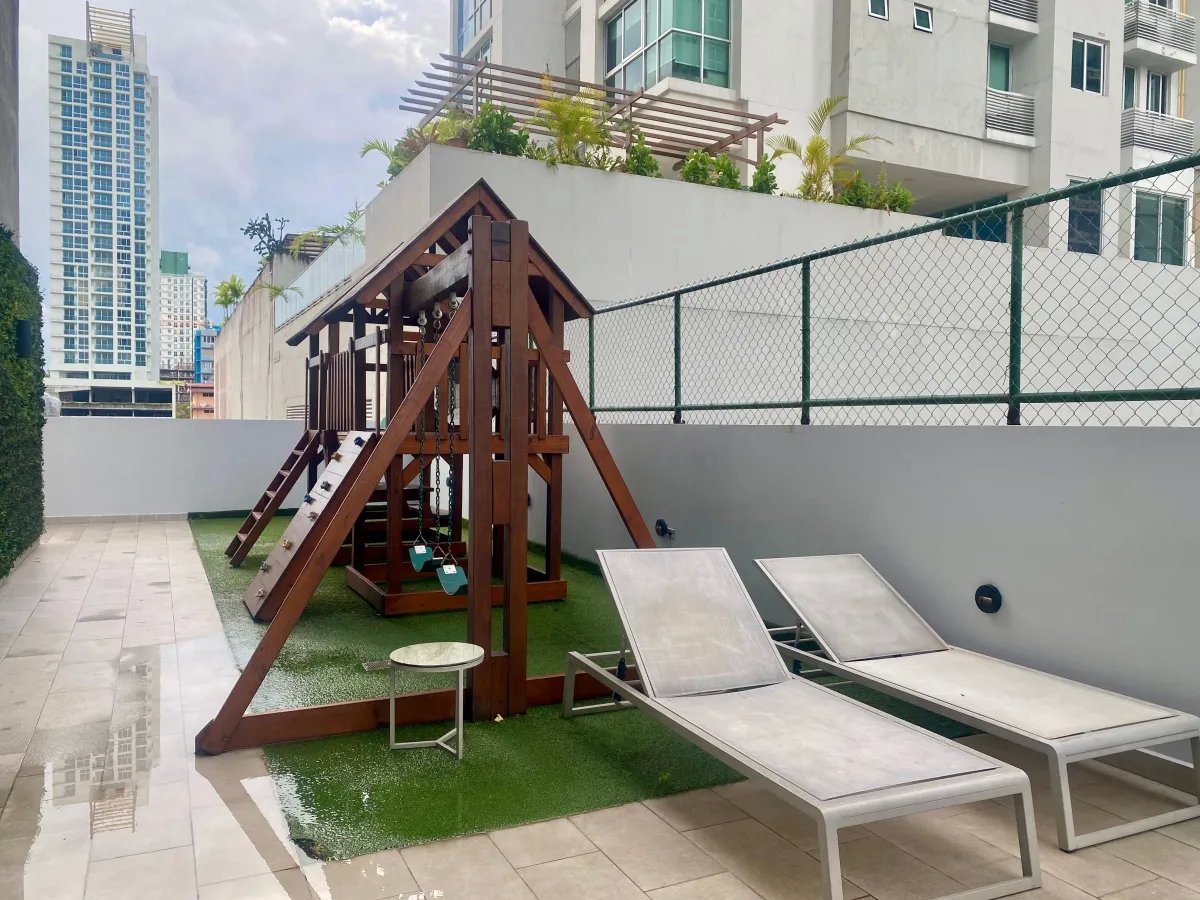 Alquiler de Apartamento Amoblado en Bella Vista, Panamá