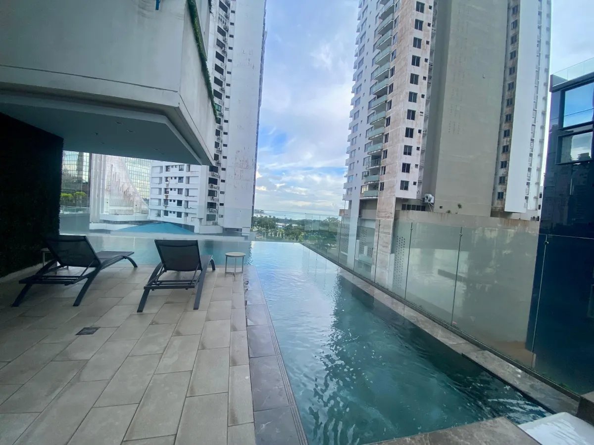 Alquiler de Apartamento Amoblado en Bella Vista, Panamá