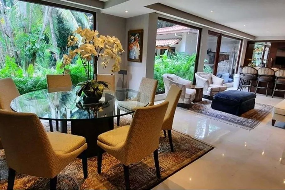 Venta de casa en Altos del Golf