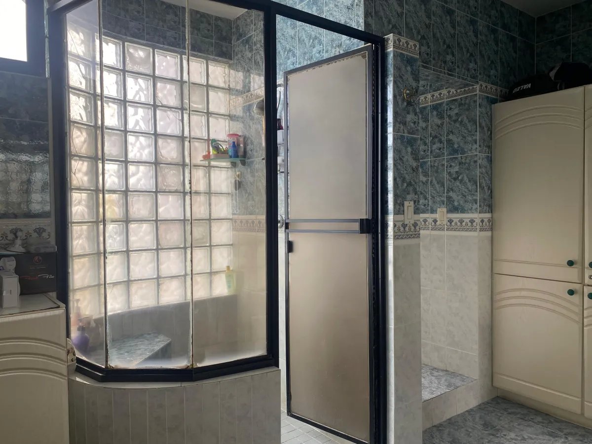 Venta de Penthouse con Línea Blanca en Marbella, Panamá