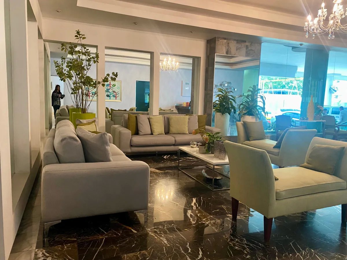 Venta de Penthouse con Línea Blanca en Marbella, Panamá