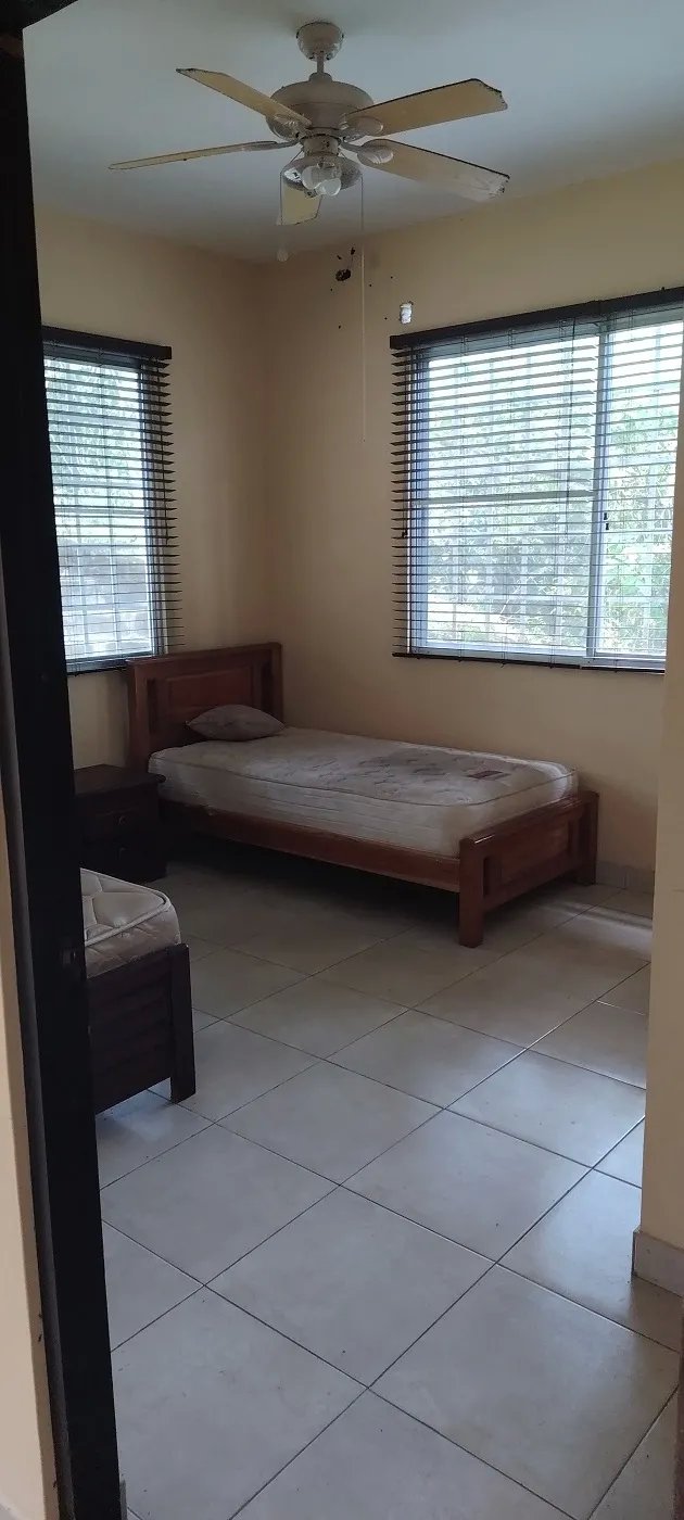Venta Casa en Las Cumbres en el lago