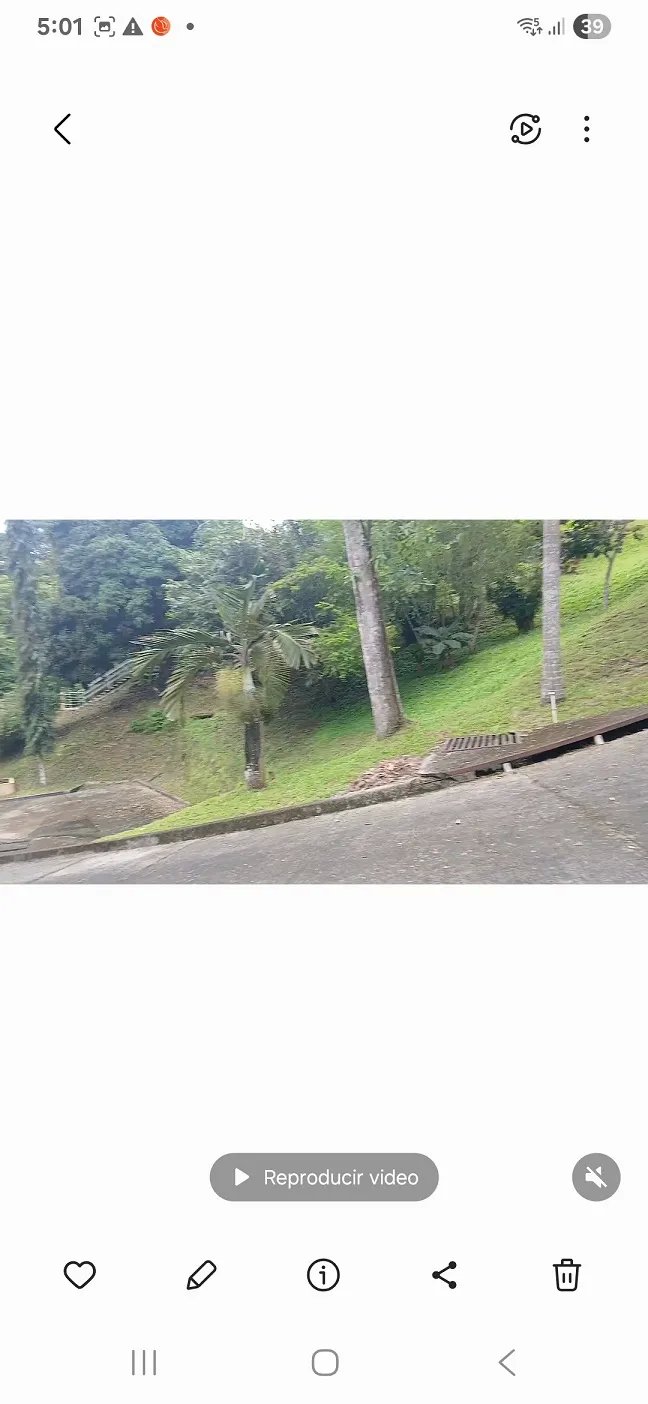 Single Family Detached For Sale in Las Cumbres