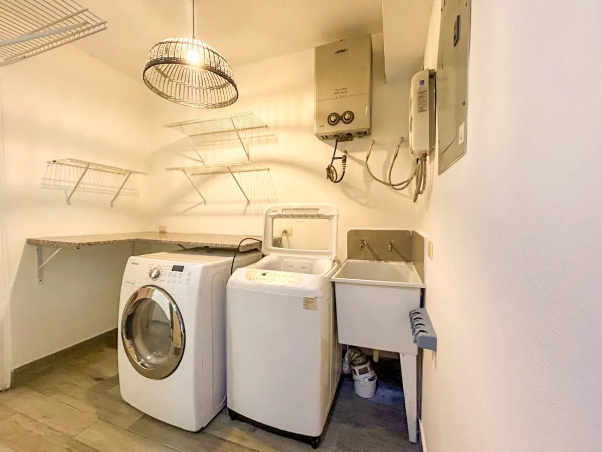 Apartment For Sale in San Francisco