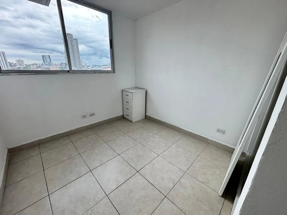 Venta de apartamento en PH Los Toneles