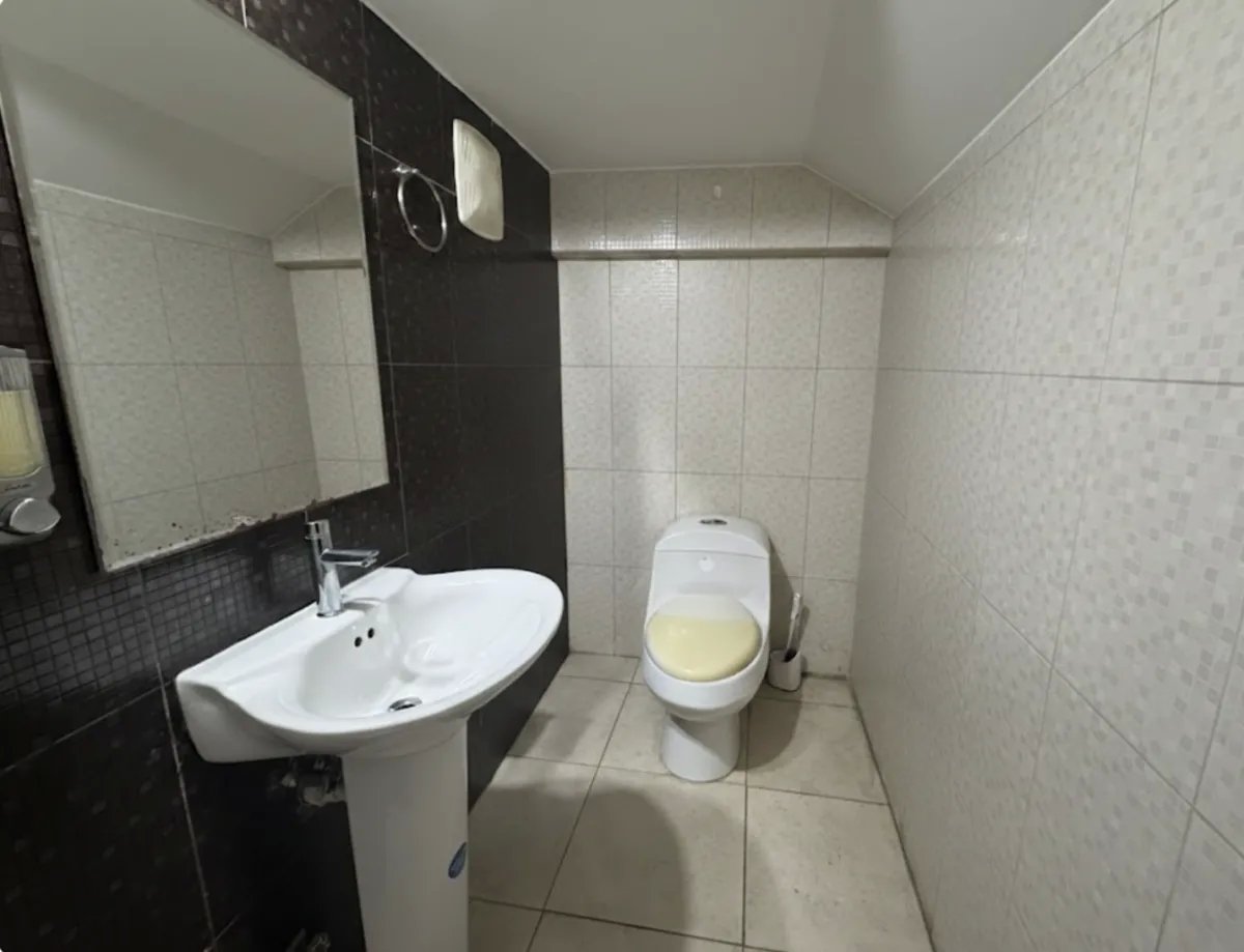 Duplex For Sale in Venta de casa en PH Villa Tiber, Villas del Golf