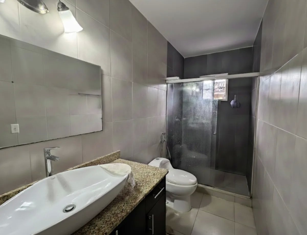 Duplex For Sale in Venta de casa en PH Villa Tiber, Villas del Golf