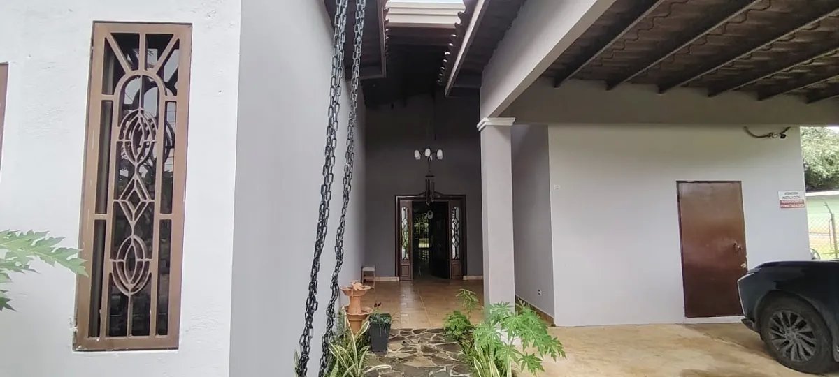 SE VENDE HERMOSA CASA EN ARRAIJAN