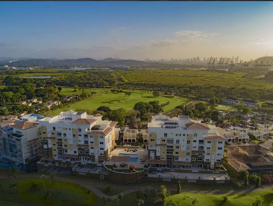 Se Vende Hermoso apartamento en Forest Towers en Cocolí