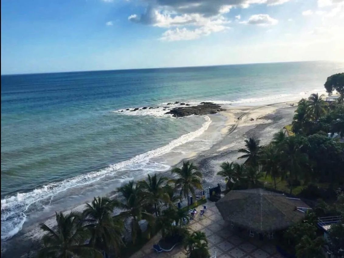 VENTA DE APARTAMENTO FRENTE AL MAR  PH CORONADO BAY